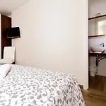 Oda ve Kahvaltı Andirivieni