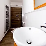 Andirivieni Oda ve Kahvaltı Bellagio